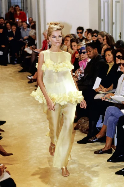 Look 76